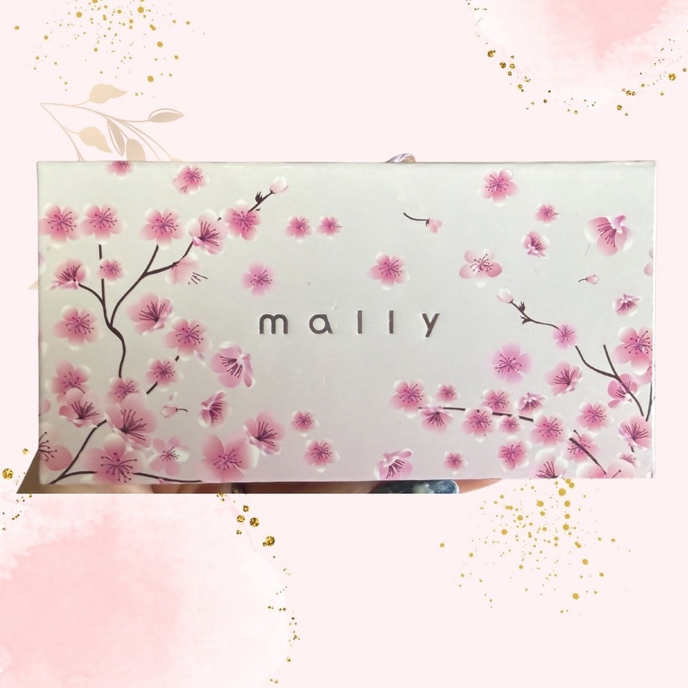 *NEW* Mally Beauty - Eye Shadow Duo - Frosted Taupe Base and Shimmer Palette